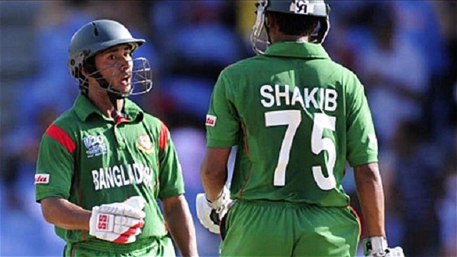 দুবাইতে স্বর্ণের দোকান উদ্বোধনে সাকিব-আশরাফুল