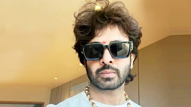 নতুন লুকে নজর কাড়লেন শাকিব খান
