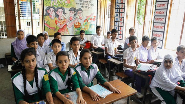 ১৯ দিনের ছুটিতে যাচ্ছে প্রাথমিক বিদ্যালয়