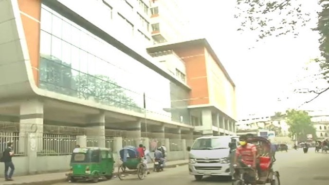 নারায়ণগঞ্জে বহুতল ভবনে অবৈধ গ্যাস লাইনের লিকেজ থেকে বিস্ফোরণ : নিহত বেড়ে ৩