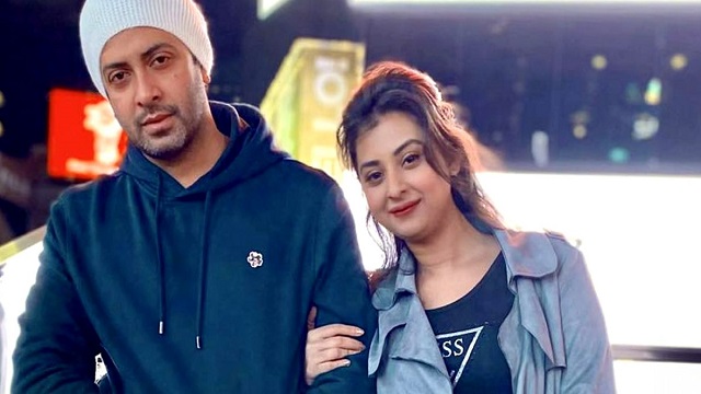 শাকিবের করা ‘অবৈধ সম্পর্কের’ অভিযোগের জবাবে যা বললেন বুবলী