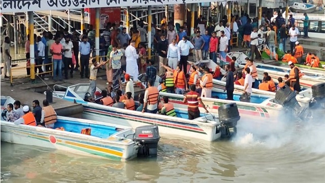 শিমুলিয়া-বাংলাবাজার ও মাঝিরকান্দি নৌরুটে পুনরায় চালু হলো স্পিডবোট