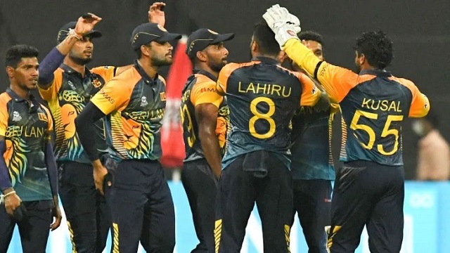 রাতে মুখোমুখি শ্রীলঙ্কা-আয়ারল্যান্ড