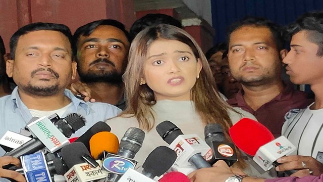 পুরনো অডিও ফাঁসকারীর নাম জানালেন তানজিন তিশা