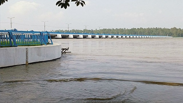 তিস্তা নদীর পানি বিপৎসীমার ওপরে, বন্যার আশঙ্কা