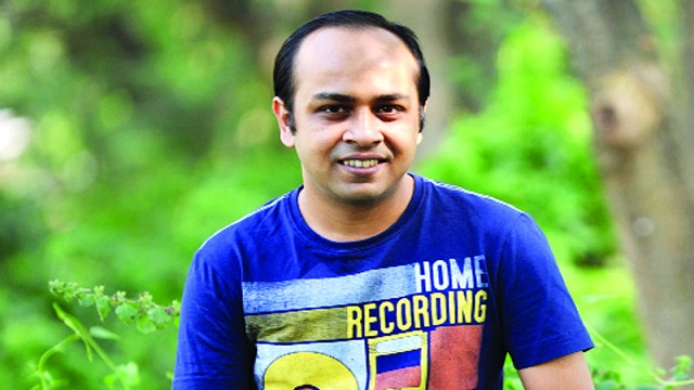 বাবা হারালেন সংগীতশিল্পী তপু