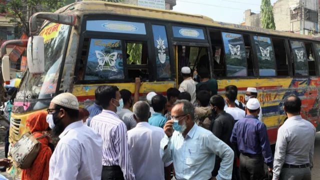 বাসভাড়া : মহানগরীতে প্রতি কিমি ৩৫, দূরপাল্লায় বাড়লো ৪০ পয়সা