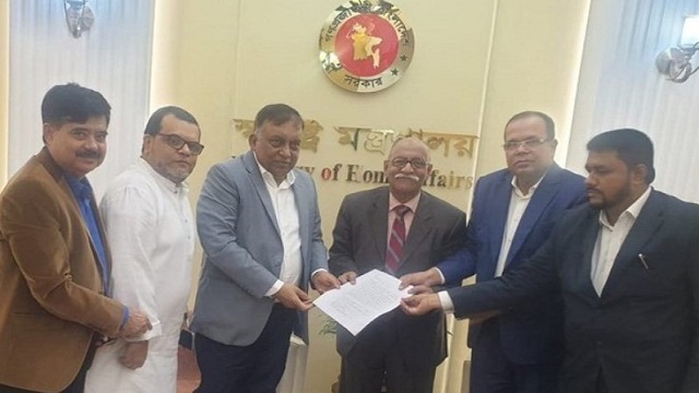 খালেদা জিয়ার চিকিৎসার আবেদন প্রধানমন্ত্রীর কাছে পৌঁছানোর আশ্বাস