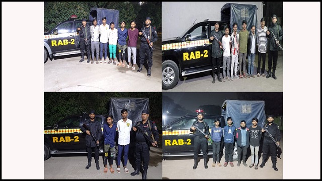 রাজধানীতে ২০ কিশোর গ্যাং সদস্য আটক, দেশীয় অস্ত্র উদ্ধার