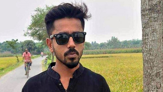 মোটরসাইকেল রেসে নিয়ন্ত্রণ হারিয়ে ছাত্রলীগ নেতা নিহত