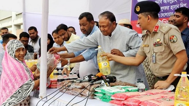 রমজান উপলক্ষে পাঁচ পণ্য বিক্রি শুরু টিসিবির