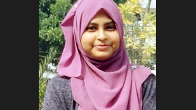 হবিগঞ্জে ট্রাক চাপায় প্রাণ গেল কলেজ ছাত্রীর