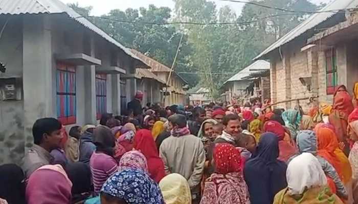দিনাজপুরে স্বামী-স্ত্রীর ঝুলন্ত লাশ উদ্ধার