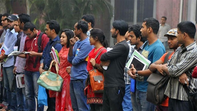 দেশে বেকারের সংখ্যা বেড়ে ২৫ লাখ ৯০ হাজার
