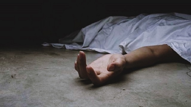 বরিশালে নারীর ঝুলন্ত মরদেহ উদ্ধার