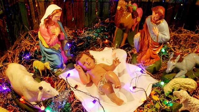 বড়দিনের উৎসবে গির্জায় গির্জায় প্রার্থনা