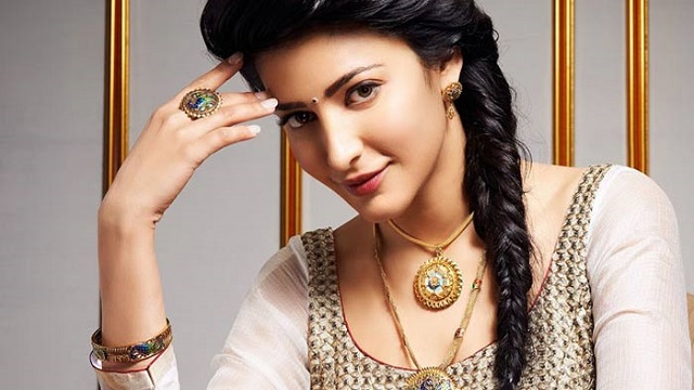 হঠাৎ কেন রেগে গেলেন শ্রুতি?