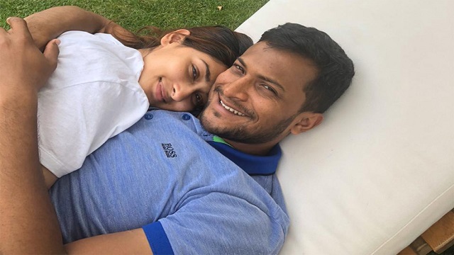 বিবাহবার্ষিকীর ১১ বছরে বিশেষ বার্তা সাকিবের স্ত্রীর