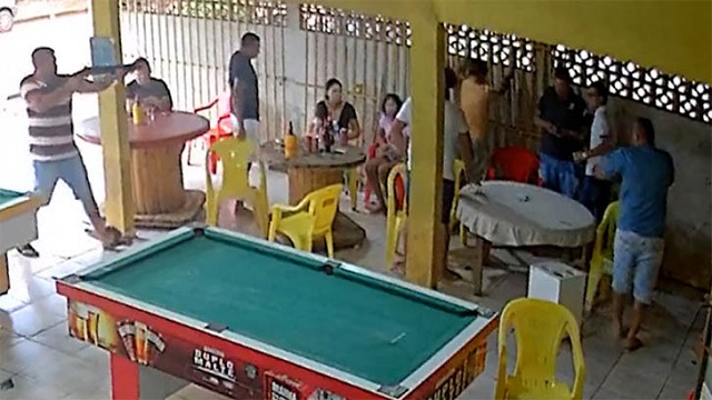 খেলায় হার নিয়ে হাসাহাসি, গুলি করে ৭ জনকে হত্যা