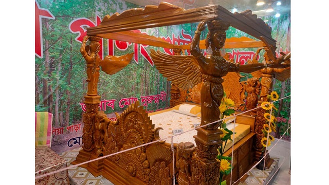 এখনো বিক্রি হয়নি ‘কোটি টাকার খাট’