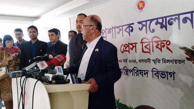 আঙুর খেজুর নয়, বরই পেয়ারা দিয়ে ইফতার করুন: শিল্পমন্ত্রী