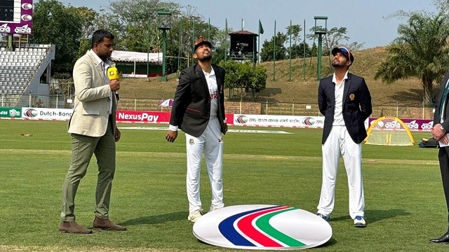 টস হেরে ফিল্ডিংয়ে বাংলাদেশ