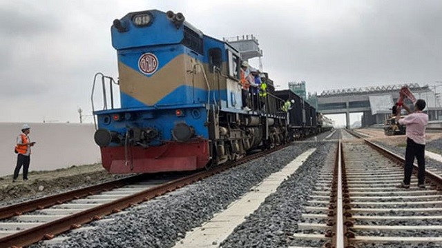 পরীক্ষামূলক ট্রেন ছুটলো ভাঙ্গা থেকে যশোরে