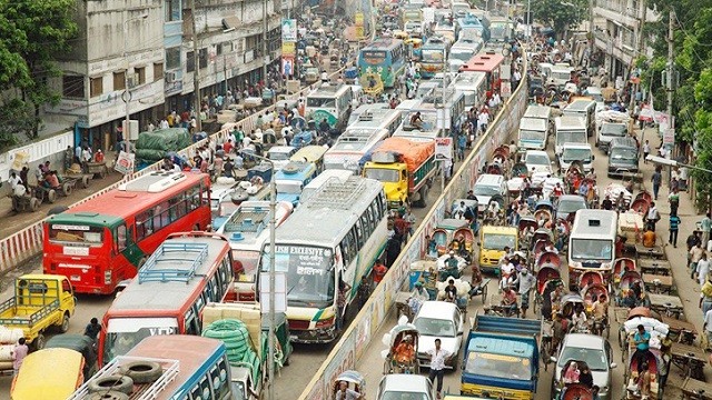 কিলোমিটারে ৩ পয়সা কমছে বাস ভাড়া