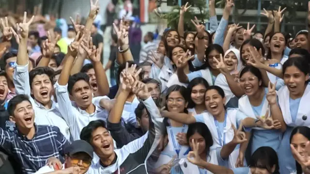 এসএসসি ও সমমানের ফল প্রকাশ, পাসের হার ৬২.২৫ শতাংশ