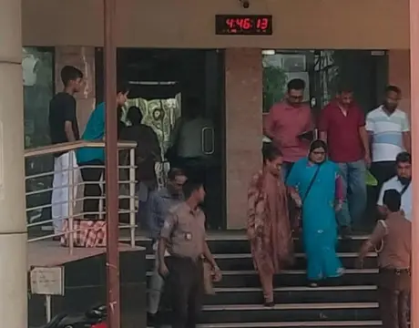দিনাজপুর নারী চেম্বারের সাবেক সভাপতির মামলা সিআইডিকে পুনঃতদন্তের নির্দেশ আদালতের