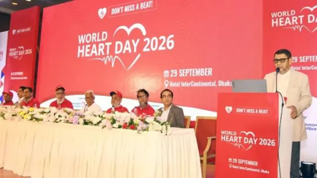 Don't ignore any warning signs of heart disease: Health Minister