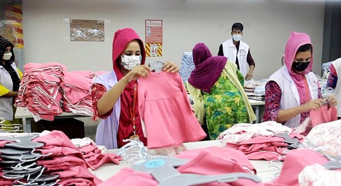 Bangladesh skips India, reroutes textile exports through Maldives