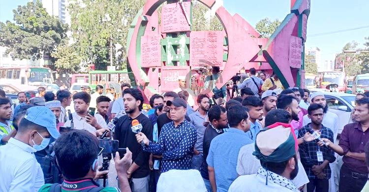 পাল্টাপাল্টি কর্মসূচি জিরো পয়েন্টে , যানজটে ভোগান্তি ‘চরমে’