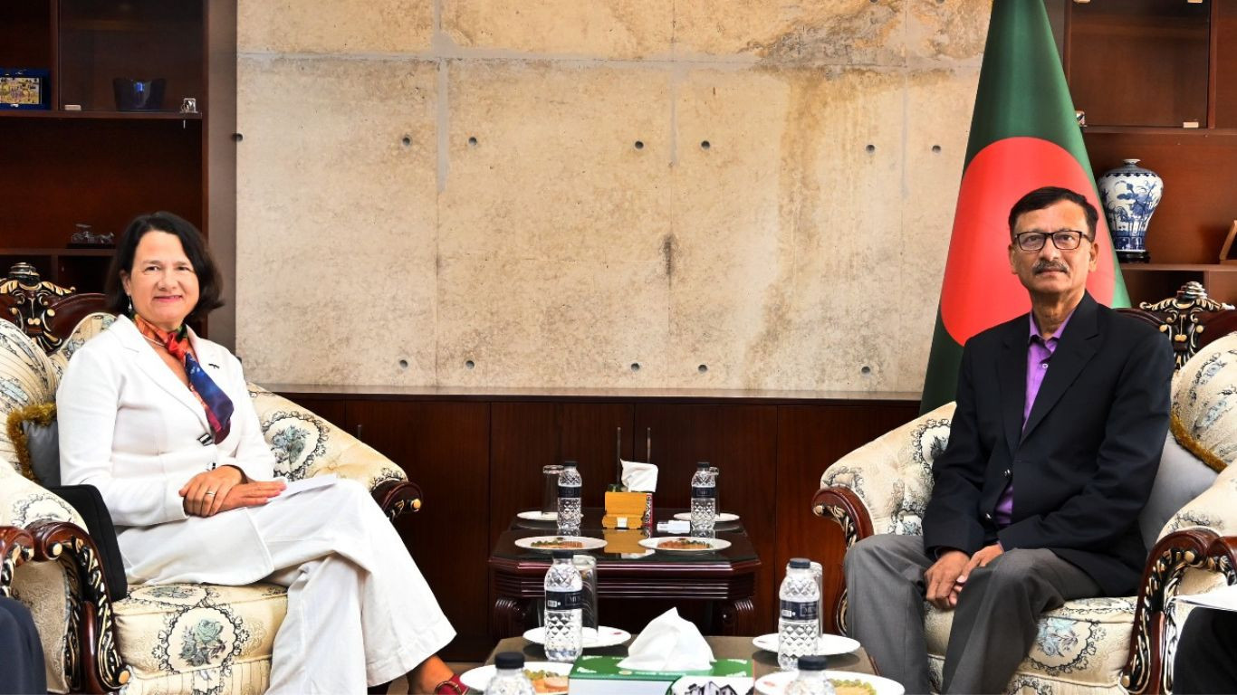 Dhaka seeks stronger cooperation with UK for tracing, return of 'stolen' wealth