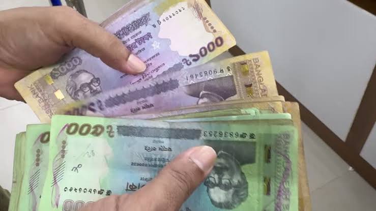 Cash crisis leaves businesses in limbo