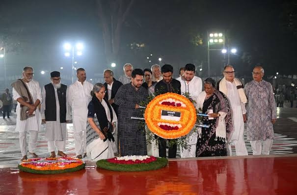 ভাষা শহীদদের প্রতি উপদেষ্টাদের শ্রদ্ধা জ্ঞাপন