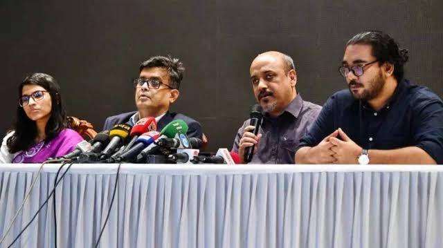 Journalists to receive digital press accreditation cards