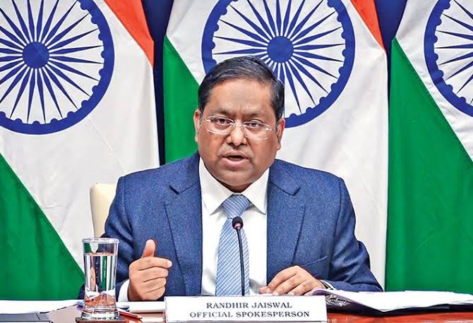India for resolving all issues in Bangladesh thru democratic means