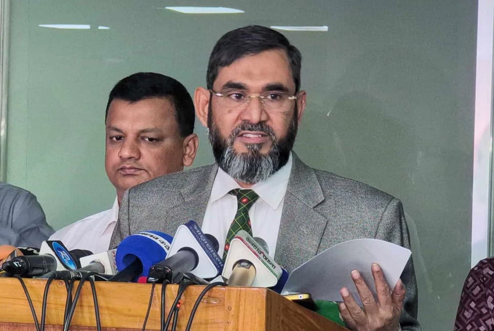 Election Commission considers proxy voting for expatriate Bangladeshis
