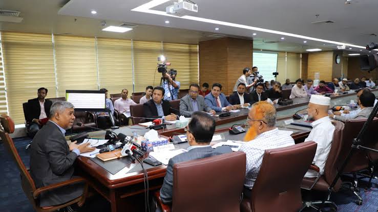 DCCI proposes raising tax-free income limit to Tk5 lakh