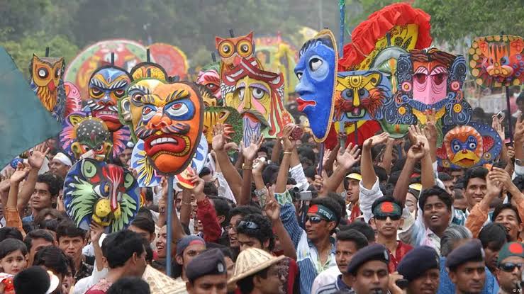 ধর্ম নয় সমস্যা রাজনৈতিক অদূরদর্শিতায়