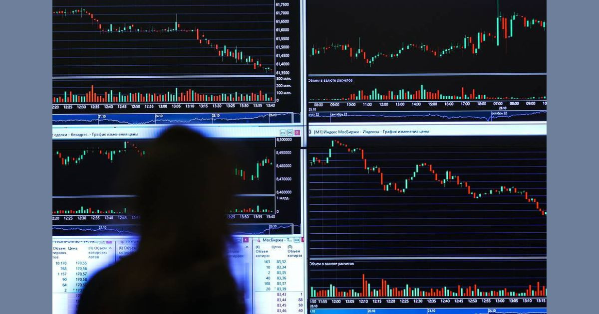 Stock market manipulators face scrutiny, but justice remains elusive
