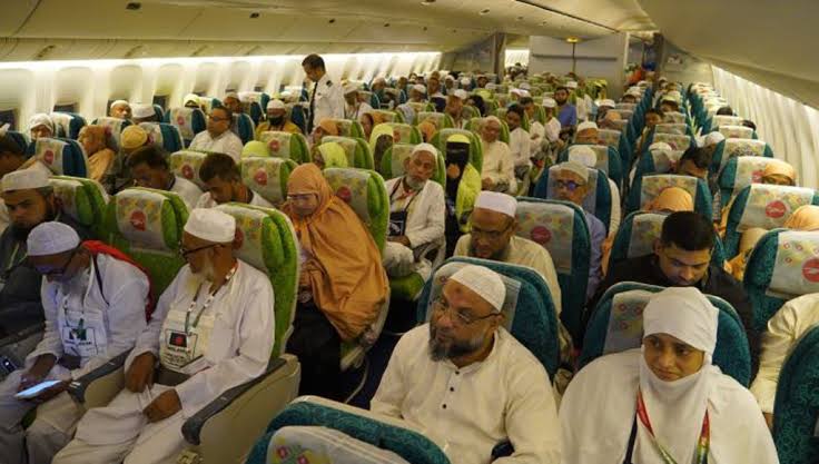First Hajj flight departs for Saudi Arabia with 398 pilgrims