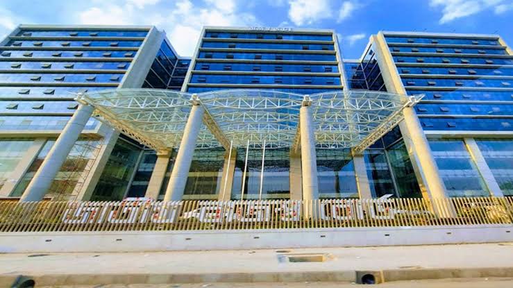 NBR moves to bring land, flat, building owners under tax net