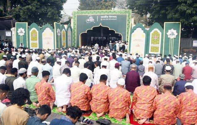 Main Eid Jamaat held at National Eidgah