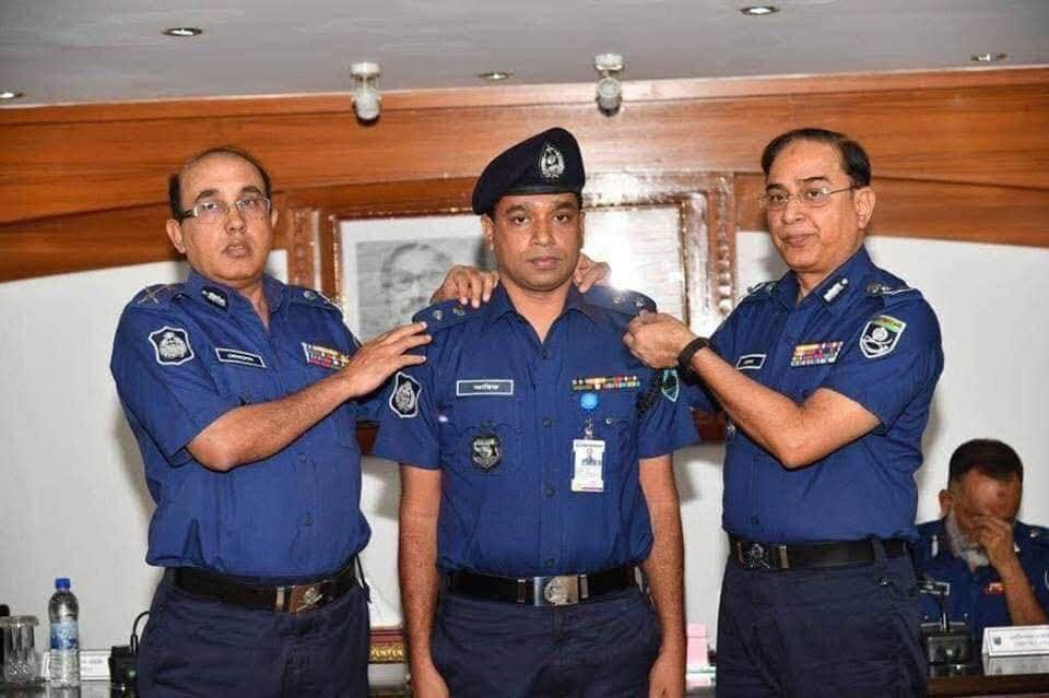 কর্মস্থলে অনুপস্থিত এসপি আরিফুর বরখাস্ত