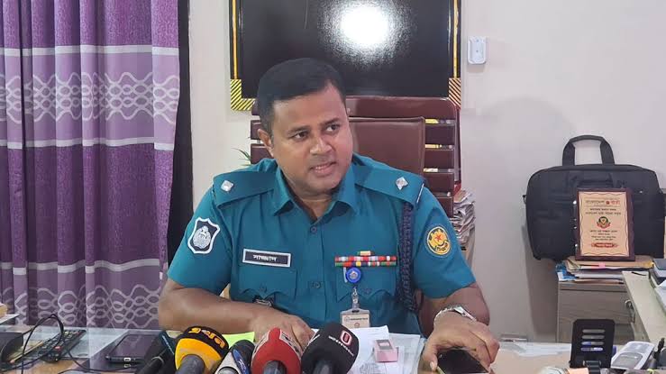 আইনশৃংখলা নিয়ন্ত্রণে সার্থক ওসি সাজ্জাদ রোমান