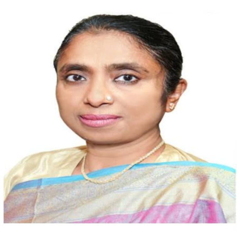বিমান সচিবের বিরুদ্ধে টিকিট সিন্ডিকেটকে সহযোগিতার অভিযোগ