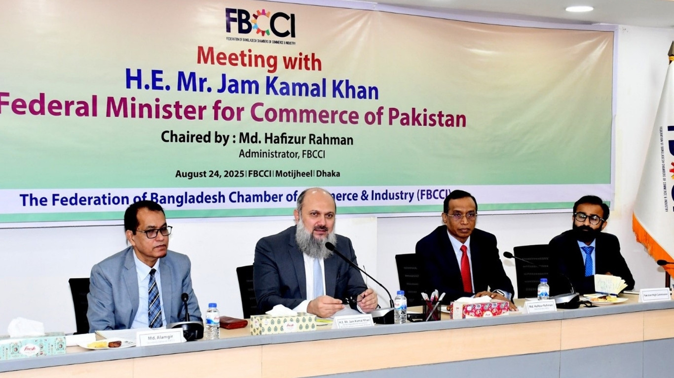 Pakistan upbeat on stronger trade ties with BD