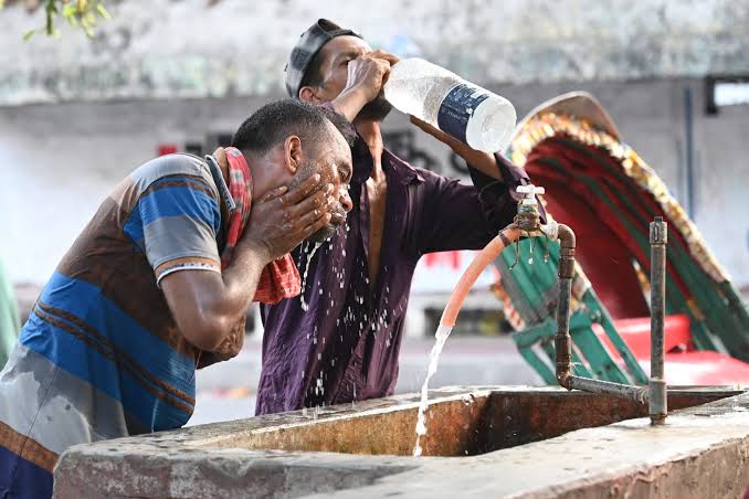 57m Bangladeshis endured ‘risky’ heat this summer